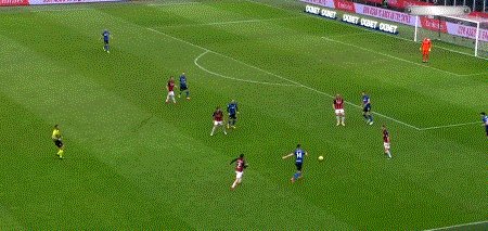 1613947878368030414.gif